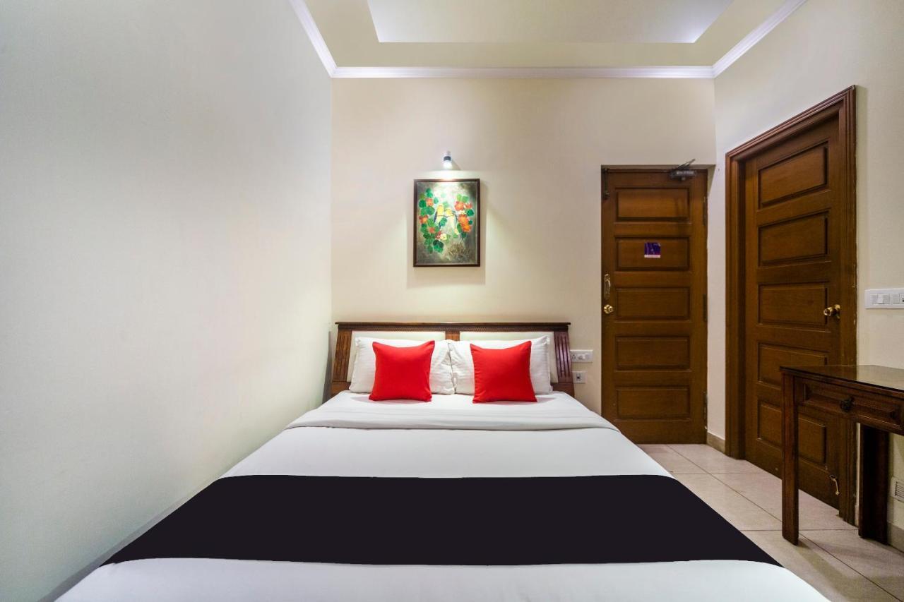 Capital O 66763 Blossoms Serviced Apartments Chennai Dış mekan fotoğraf